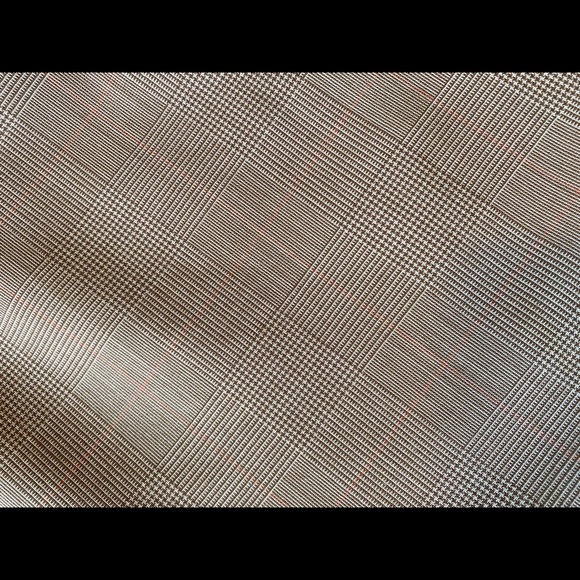 Women’s Banana Republic Tan work/ business Suit size 2 - Picture 5 of 16